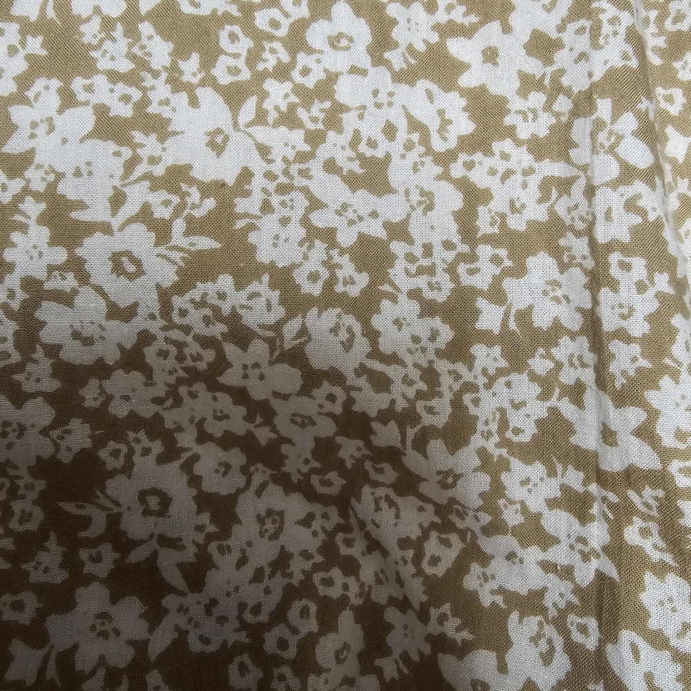 Sim & Sam Floral Smocked Women's Top - Picture 5 of 5